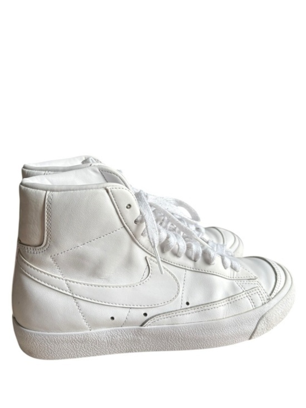 Nike Blazer Mid 77 Triple White CZ1055 117  Size 6.5